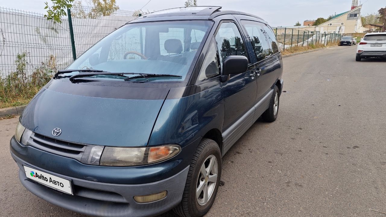 Toyota Estima: фото владельца