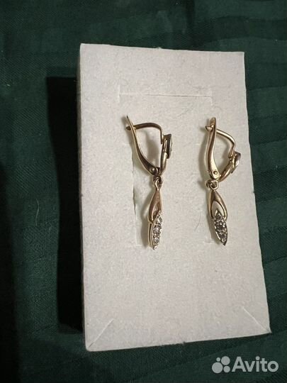 Золотые серьги 585