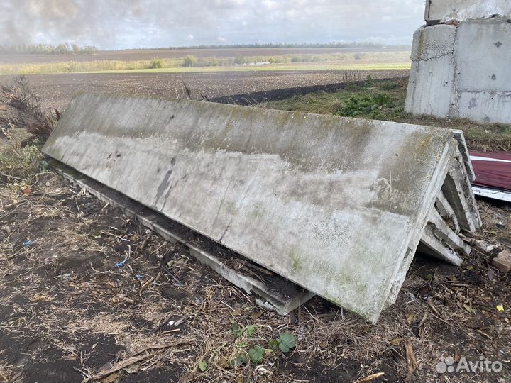 Плиты стеновые бу