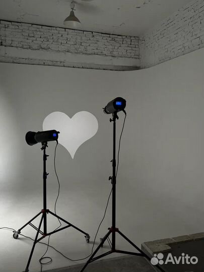 Аренда фотостудии зал wood