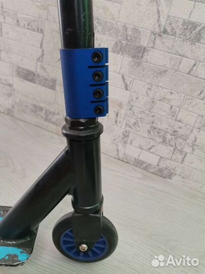 Трюковой самокат новый