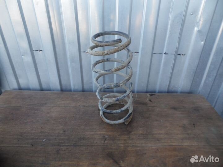 Пружина передняя Chevrolet Lanos 2004-2010