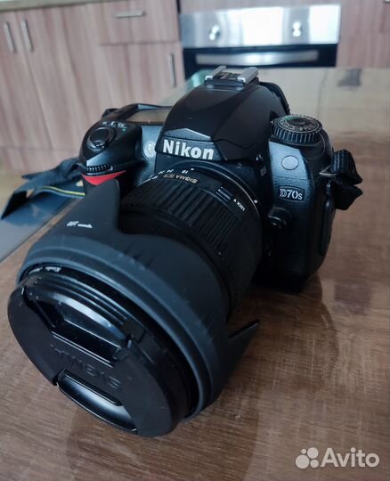 Зеркальный фотоаппарат nikon d70s +sigma18-55 f2.8