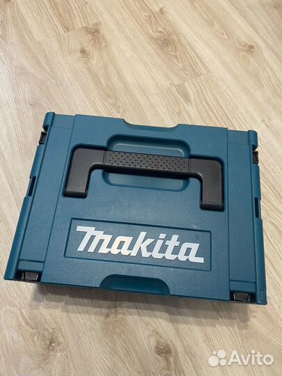 Дрель-шуруповерт Makita XGT BL/XPT HP002GD201