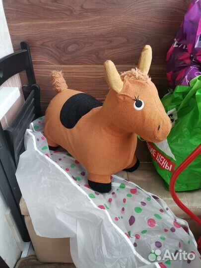 Прыгунок конь, лошадь, попрыгун