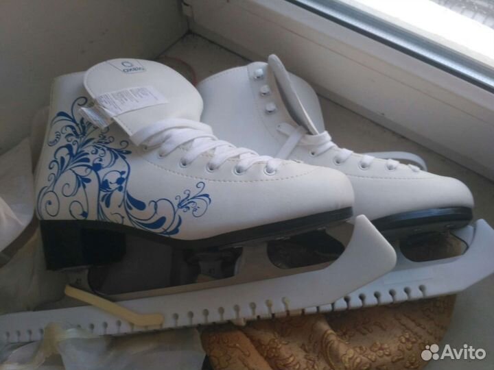 Коньки фигурные