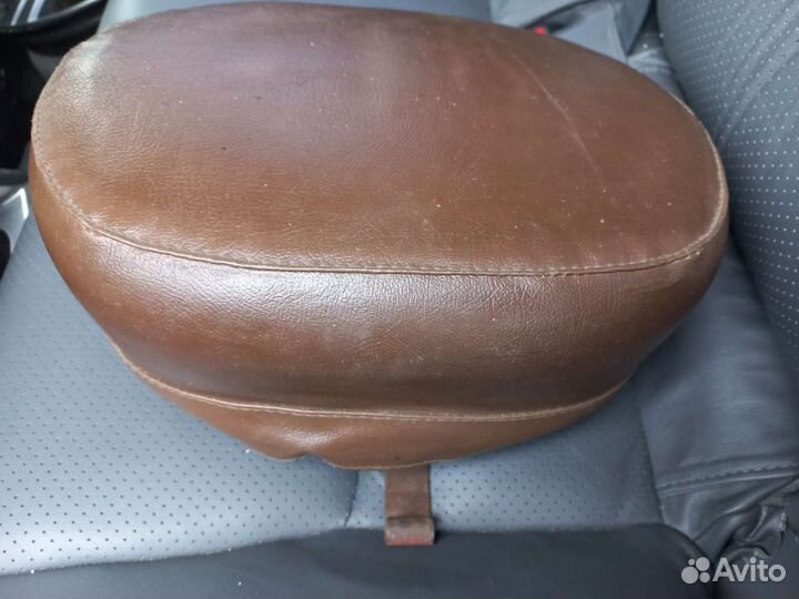 Сиденье Б/У короткое на мотороллер,муравей