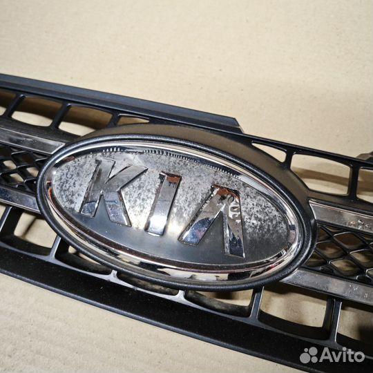 Решетка радиатора Kia Sportage II (2008—2010)