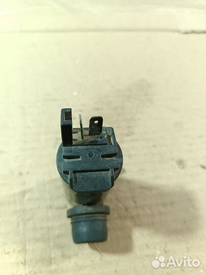 Насос омывателя Ford Focus