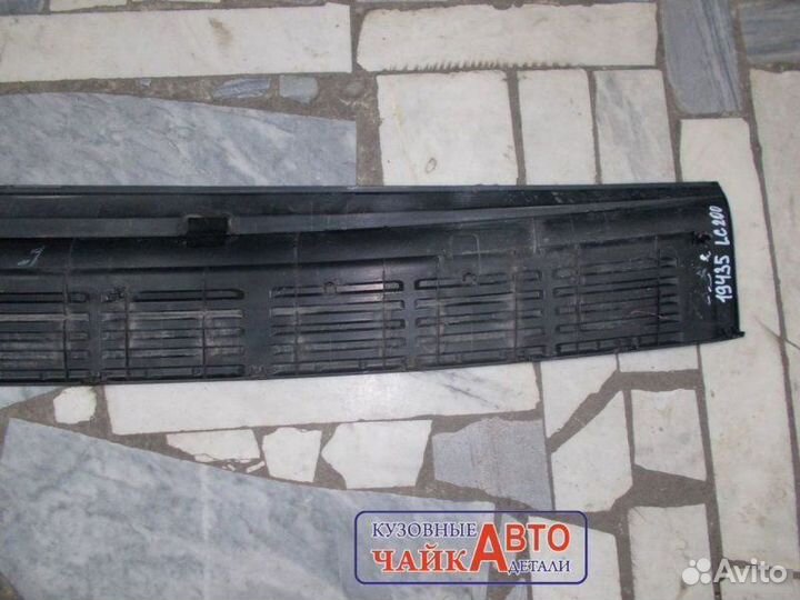 Накладка бампера задняя Lexus Lx