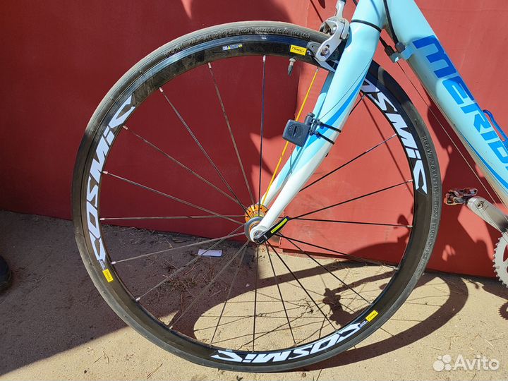 Шоссейный велосипед merida