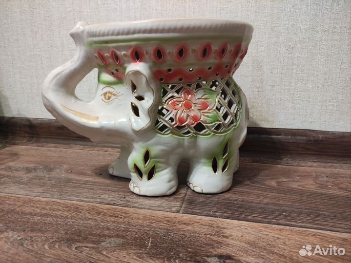 Конфетница