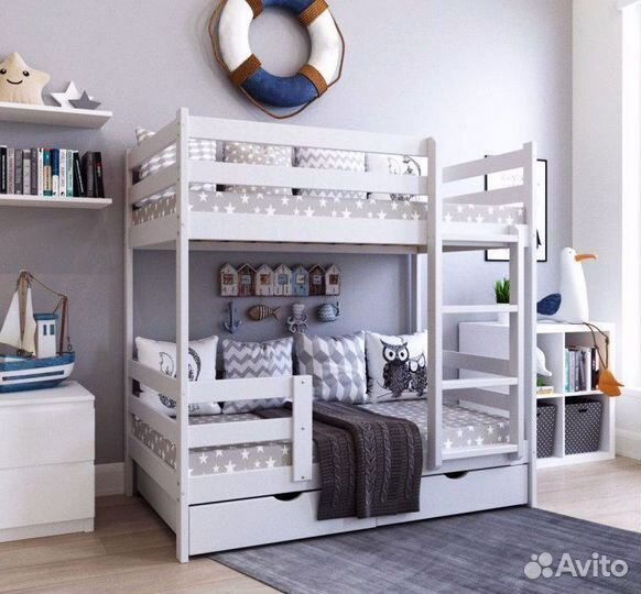 Двухъярусная кровать