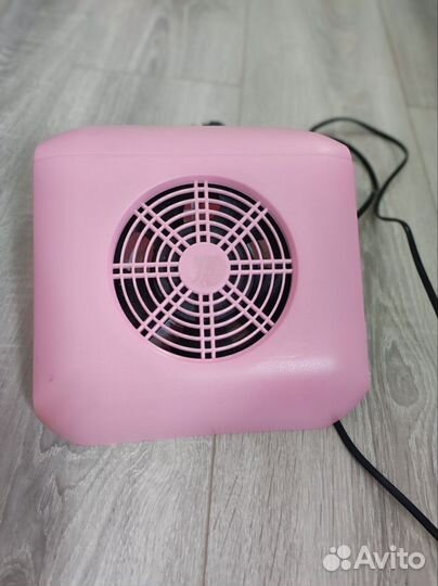 Пылесос для маникюра и педикюра