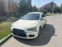 Mitsubishi Lancer 1.5 MT, 2011, 260 000 км, с пробегом, цена 630 000 руб.