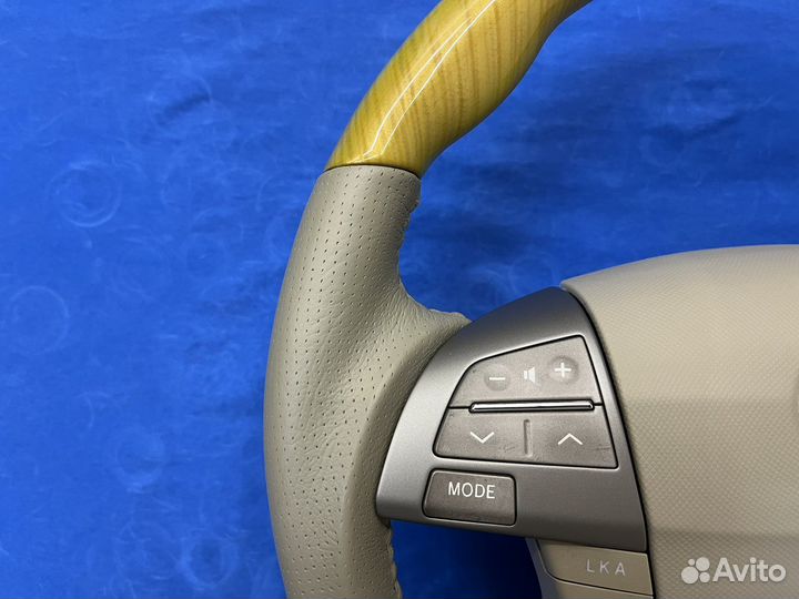 Анатомический руль косточкой Estima Previa Tarago