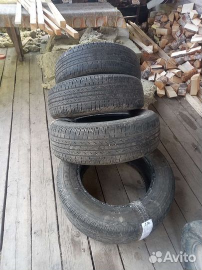 Nexen Roadian 571 235/65 R17