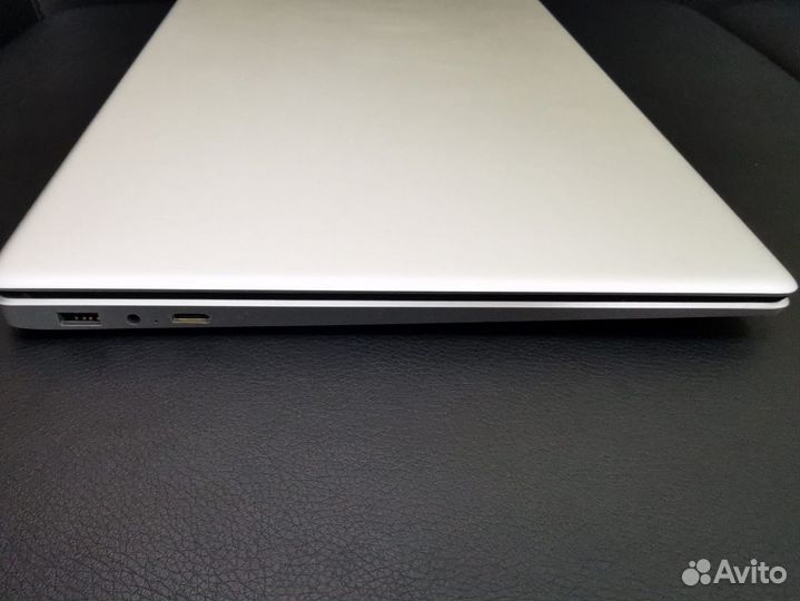 Ноутбук Intel i5 15,6'