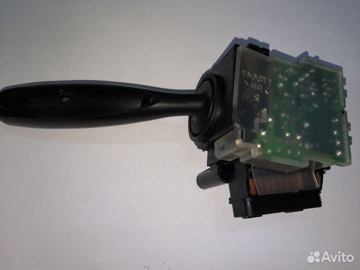Переключатель подрулевой Toyota