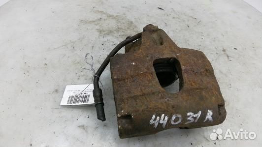 Суппорт тормозной передний правый chrysler voyager