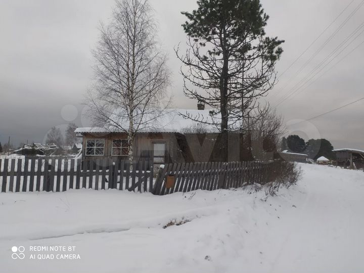 Дом 16 м² на участке 9 сот.
