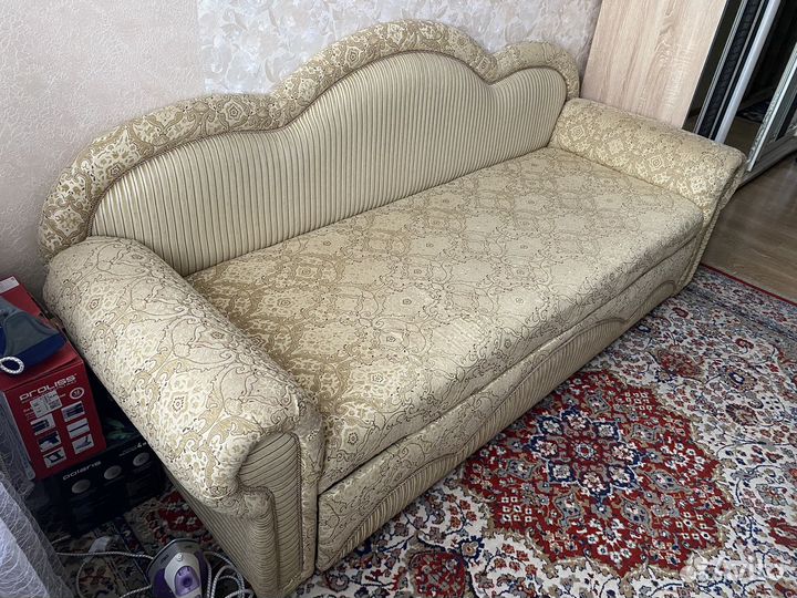 Мягкая мебель диваны бу