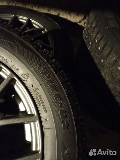 Bridgestone Blizzak Spike-02 185/60 R14