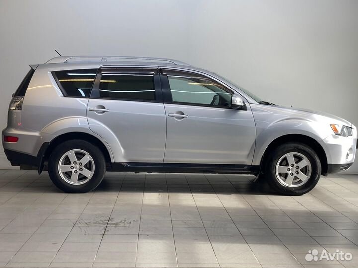 Mitsubishi Outlander 2.4 CVT, 2010, 254 780 км