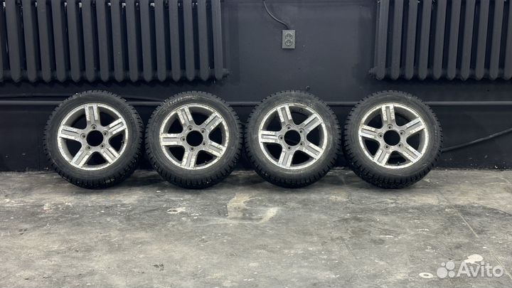 Комплект зимних колес r16 (205/55/16)