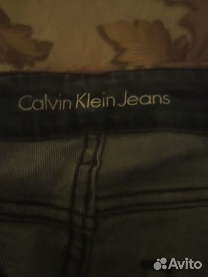 Джинсы Calvin Klein