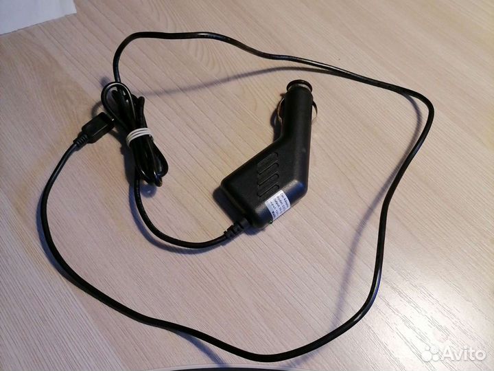 Зарядное устройство для видеокамеры