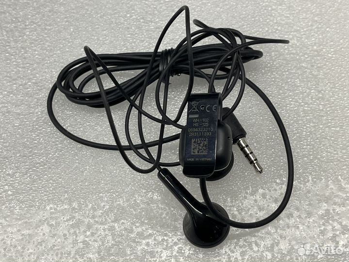 Nokia оригинальные кабель, авто зарядка и наушники