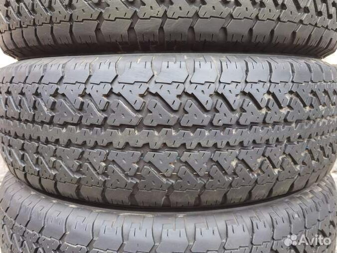 Kumho Road Venture AT 825 265/70 R16 112S