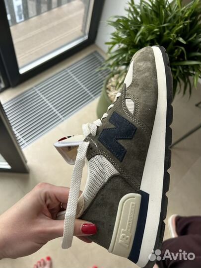 Кроссовки оригинал new balance 990 v1 41,5,UK8 1/2