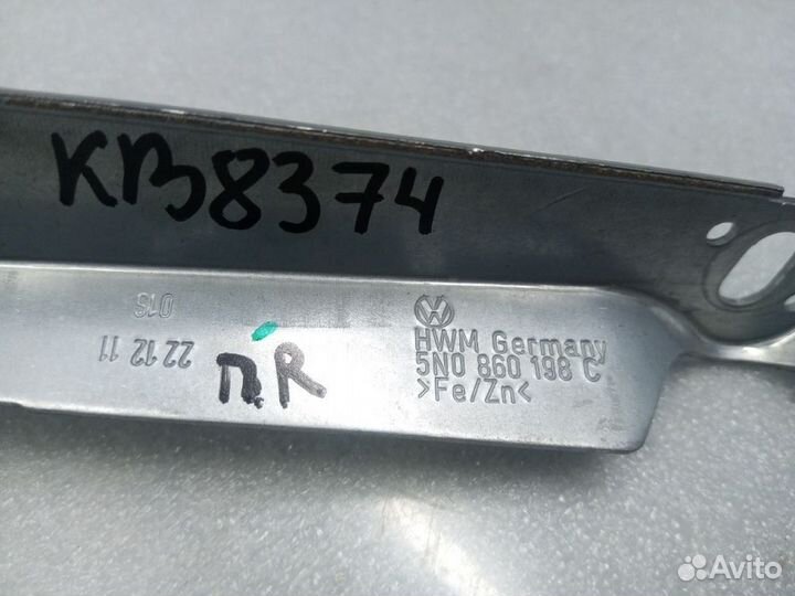 Кронштейн рейлинга volkswagen tiguan Передний правый