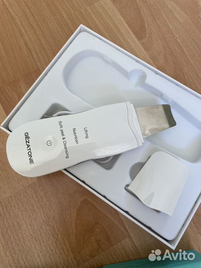 Ультразвуковой аппарат для чистки лица