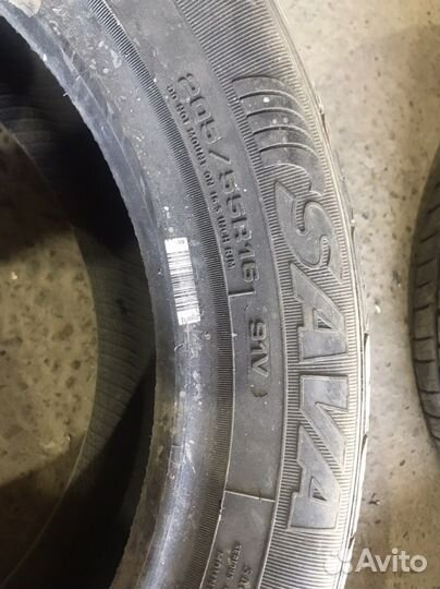 Yokohama Advan A460 205/55 R16