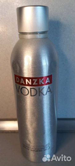 Бутылка алюминиевая Danzka Vodka. 1 литр