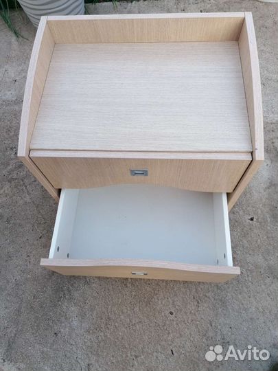 Тумба прикроватная бу