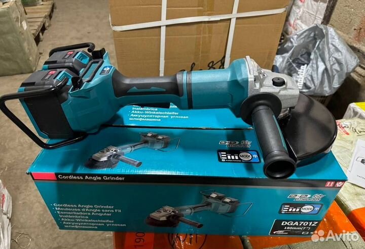 Аккумуляторная болгарка Makita 230 мм (Арт.55161)
