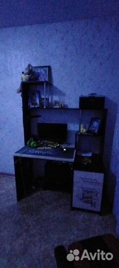 Компьютерный стол