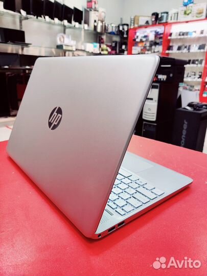 Ноутбук HP Intel Core i5-1135G7