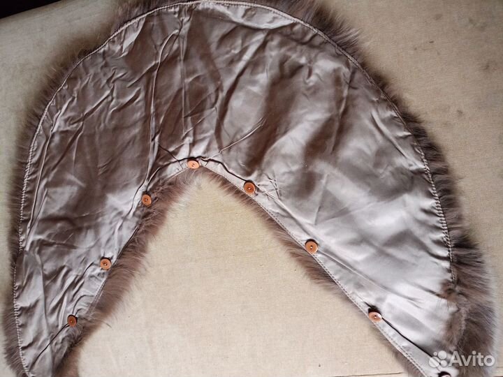 Меховой воротник- песец.Съёмный