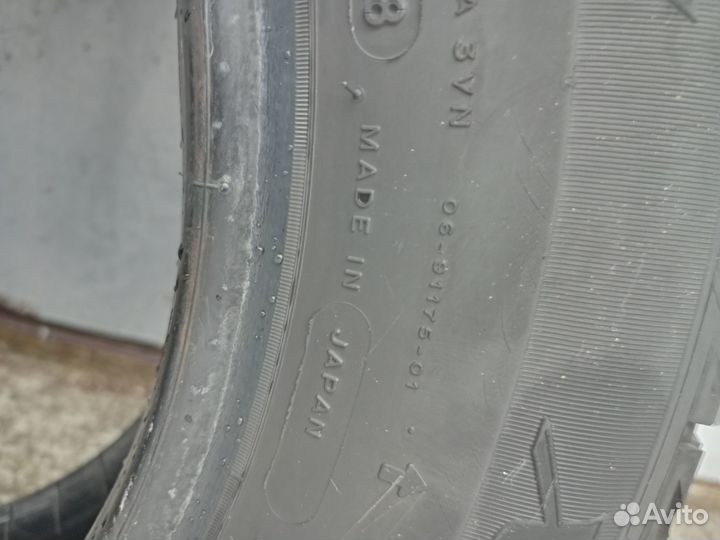 Michelin X-Ice 215/65 R16