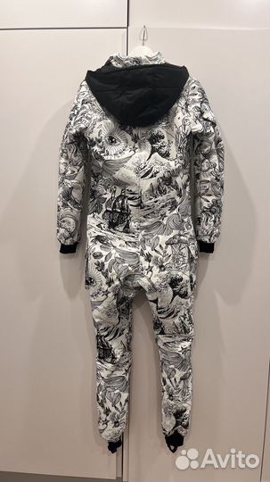 Продам Комбинезон Misha combearzon