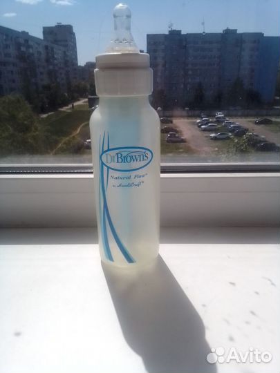 Бутылочка для новорожденных