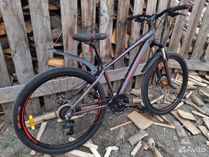 Новый алюминиевый велосипед 27.5, на 15 раме