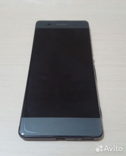 Sony Xperia XA, 2/16 ГБ