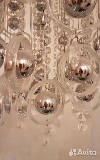 Светильник подвесной на лестницу