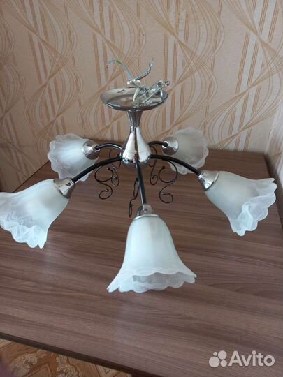 Люстра потолочная